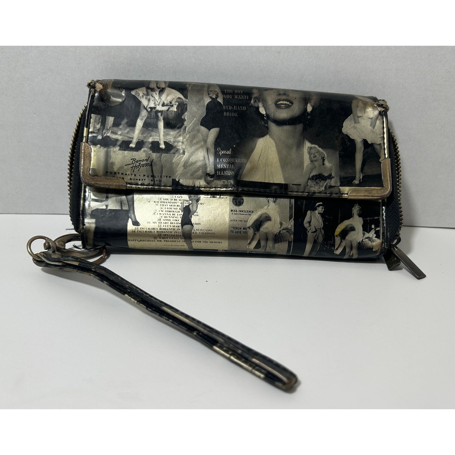 Vintage Bernard of Hollywood Marilyn Monroe Wristlet Wallet 8"x4.5"