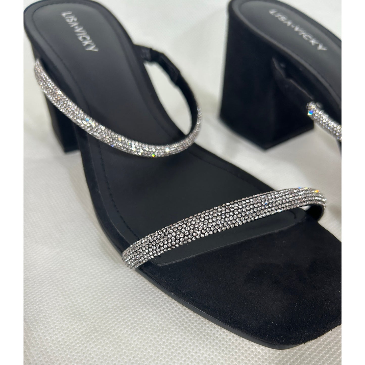 Lisa • Vicky Black Sparkly Strappy Block Heel Sandals 9.5M | NIB