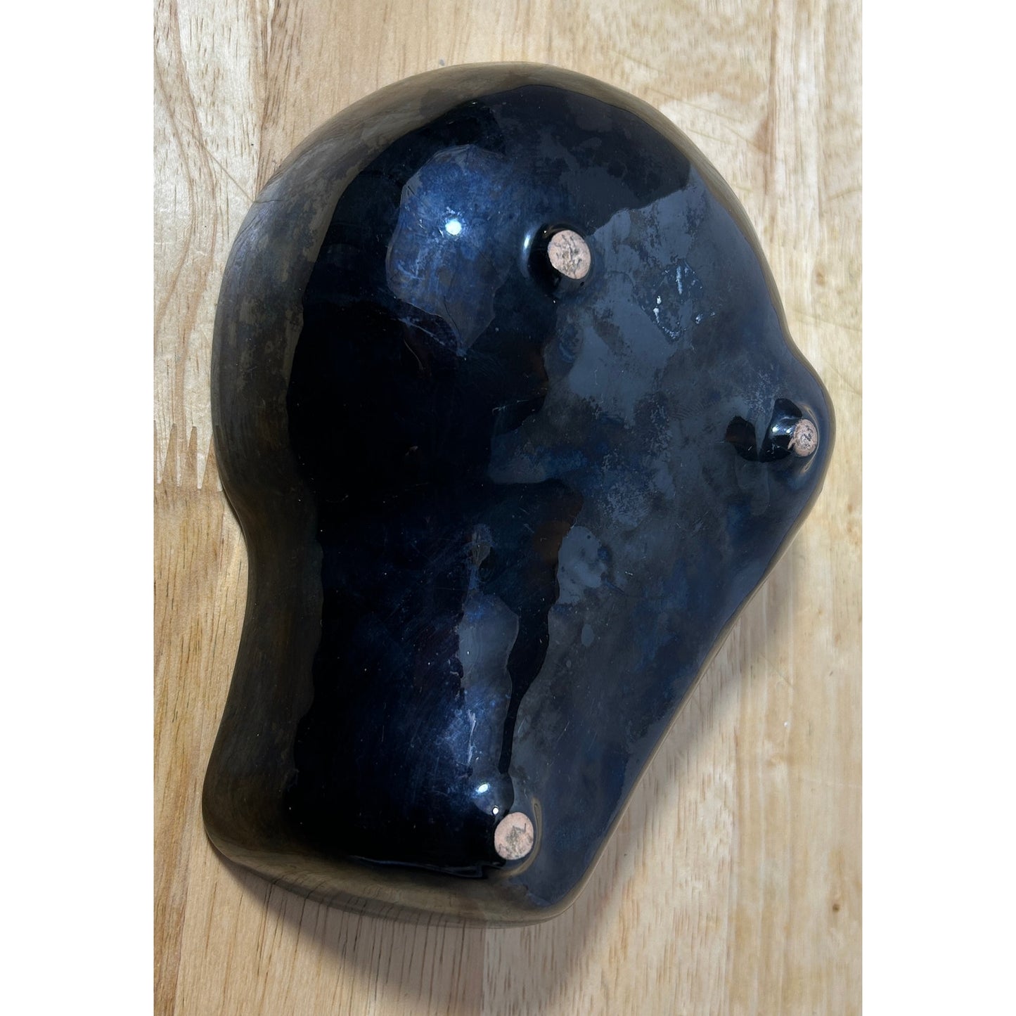 Modern Black Kidney-Shaped Ceramic Bowl with Gloss Finish, 7.5" Long