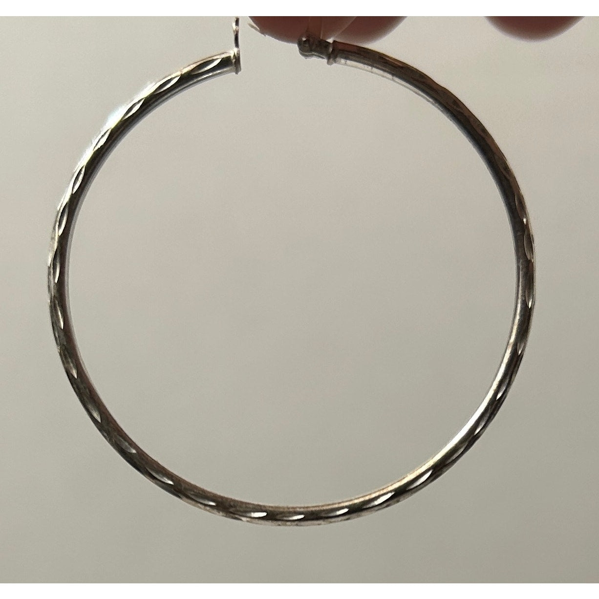 Silver Tone Textured Hoop Earrings Classic Latch Back 1.75"
