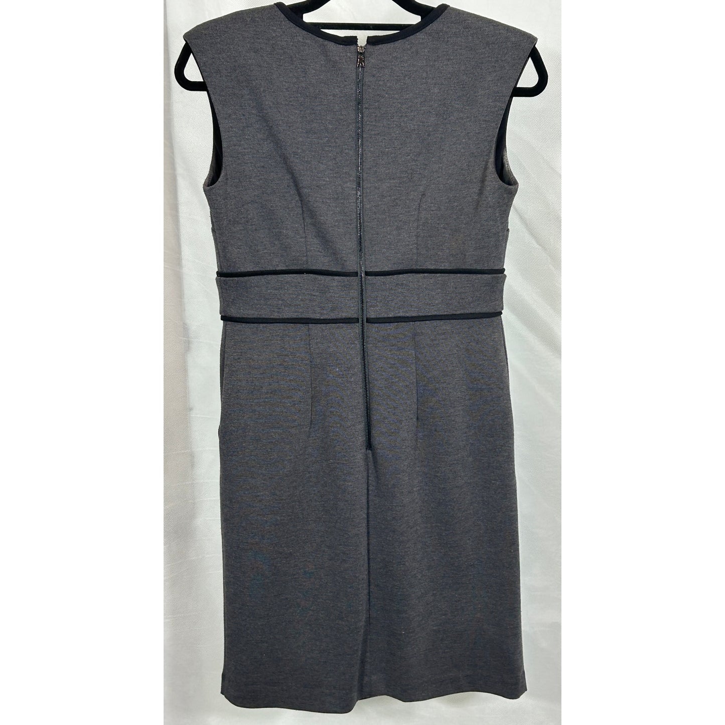 Sandra Darren Gray Sleeveless Dress with Keyhole Cutout Neckline, Size 6