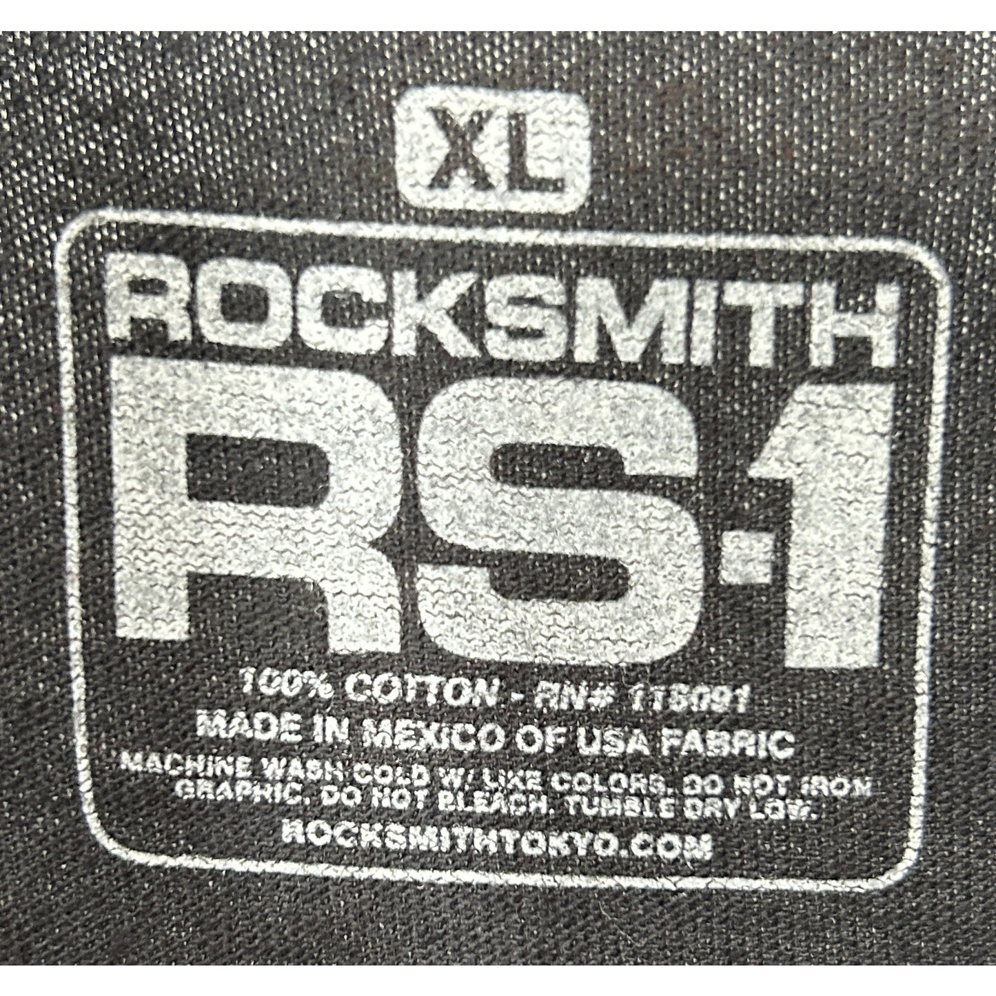 Rocksmith RS‑1 “Visionary” Skeleton Hands XL Graphic Tee – 100% Cotton