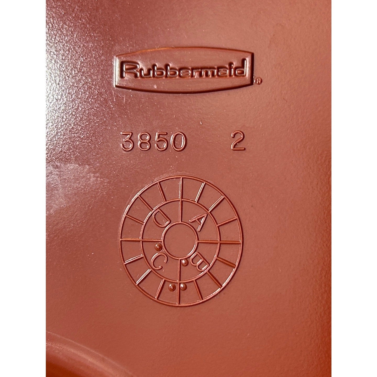 Set of 4 Vintage Rubbermaid 3850 Brown & Rust Divided TV Trays with Cup Holder