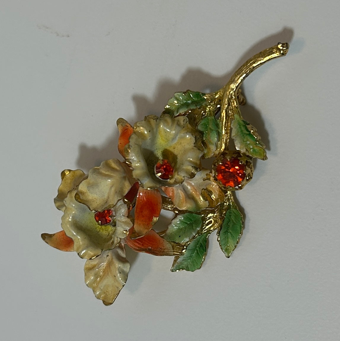 Vintage BSK Enamel Flower Brooch with Red Rhinestones – Gold-Tone Floral Pin, Signed