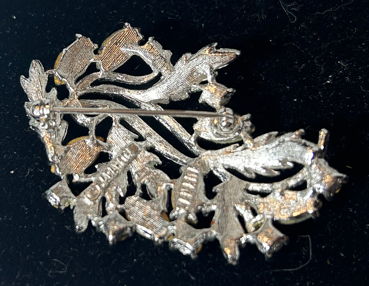 Vintage Silver Tone Leaf and Sapphire Blue Rhinestone Brooch Pin