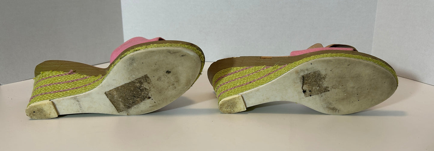 Bandolino Pink and Green Wedge Sandals with Leather Flower – Size 9