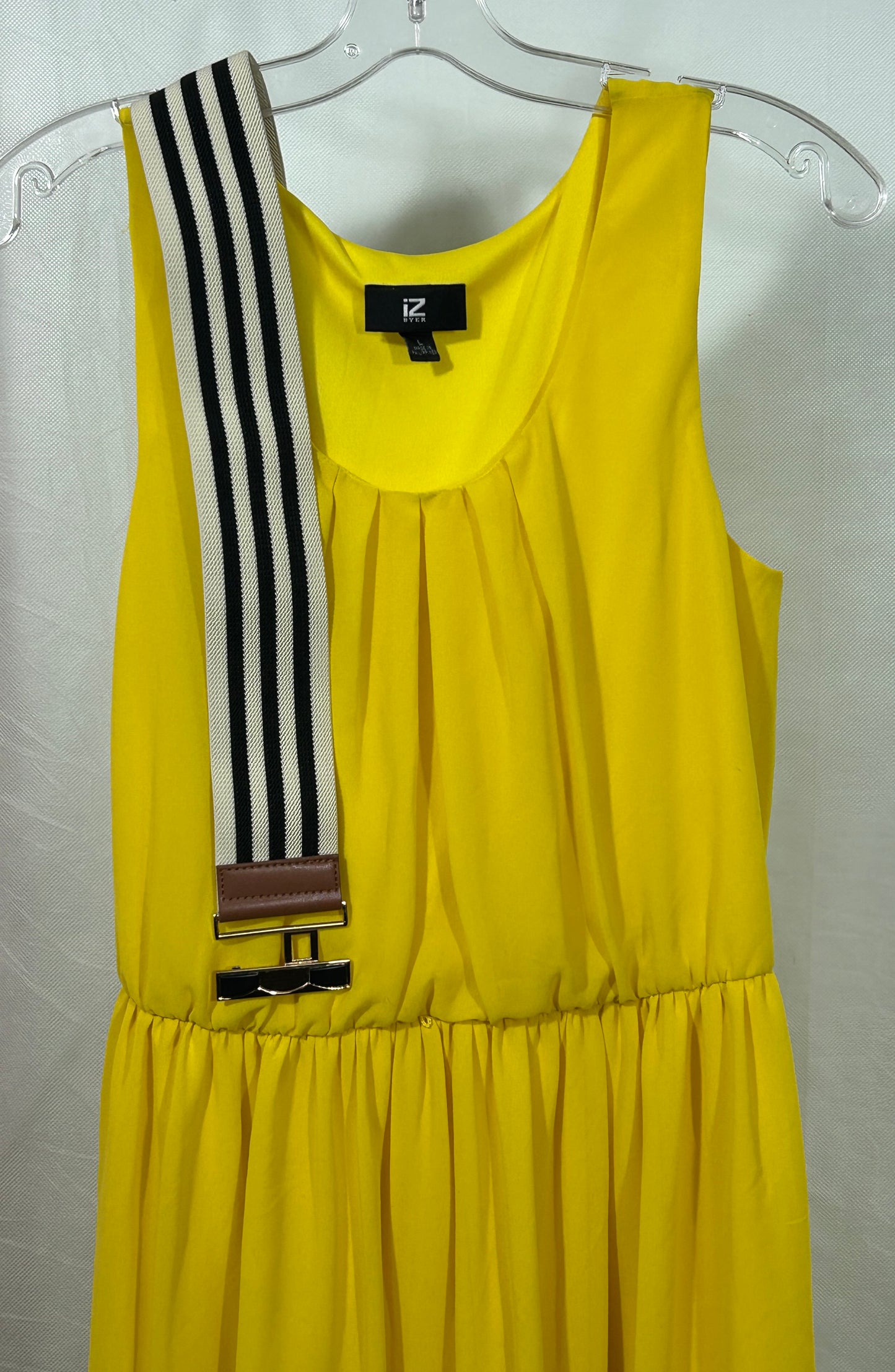 IZ Byer Yellow Sleeveless Pleated Dress with Belt – Size L