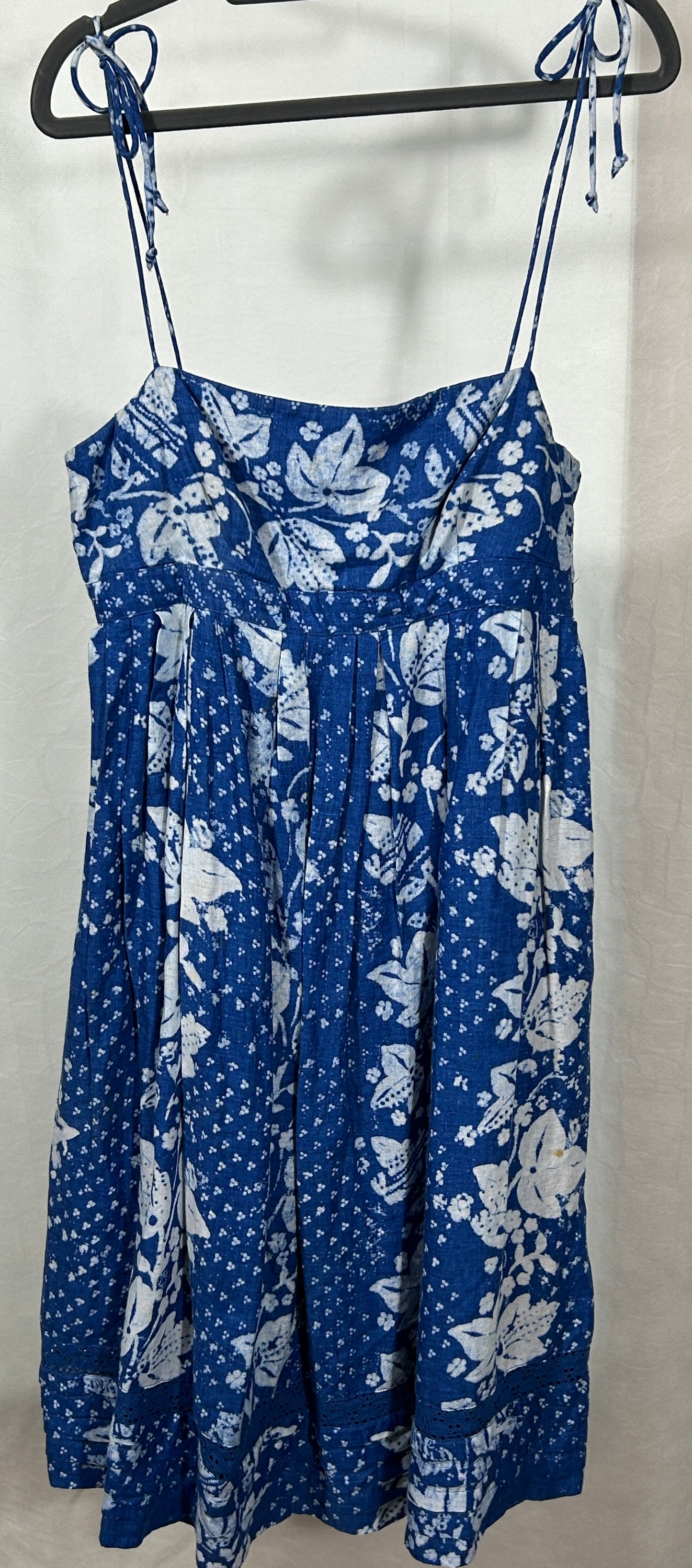 GAP Women's Blue Floral Boho Midi Dress - Size 12 | Adjustable Straps | Summer Festival Chic