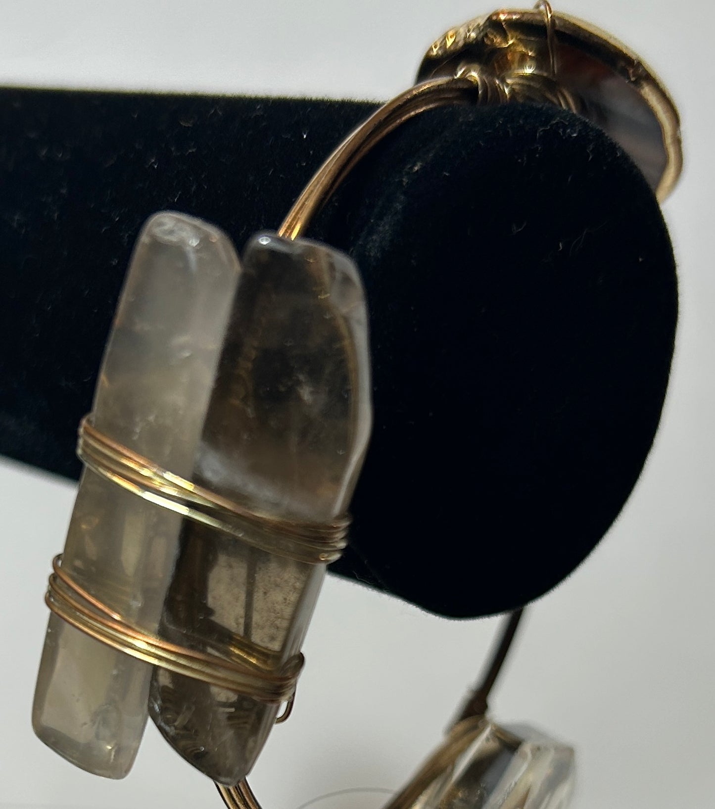 Handmade Wire-Wrapped Quartz & Agate Bangle Bracelet – Natural Crystal Statement Jewelry
