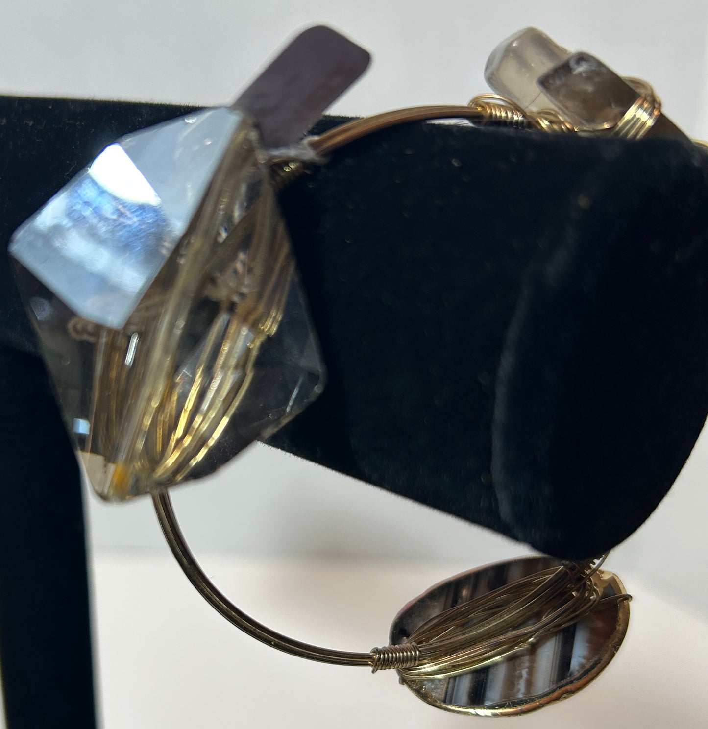 Handmade Wire-Wrapped Quartz & Agate Bangle Bracelet – Natural Crystal Statement Jewelry