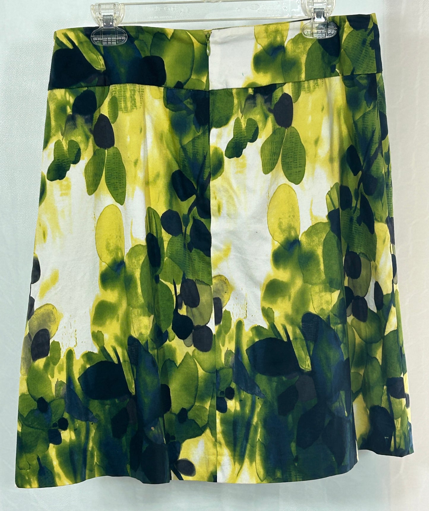 Jones New York Collection Stretch A-Line Skirt Size 10 – Green & Navy Abstract Floral Print