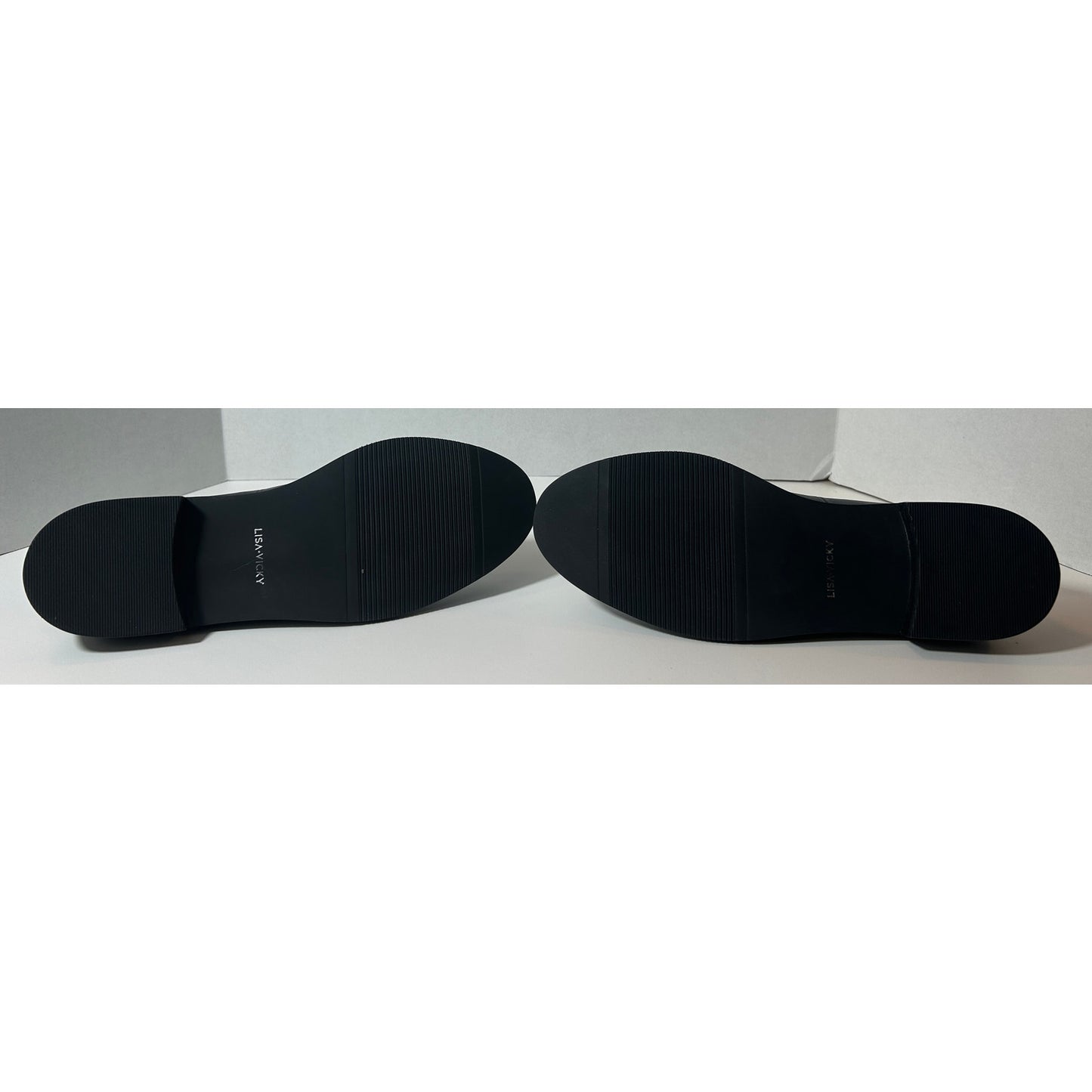 Lisa Vicky Black Leather Horsebit Loafers Women’s Size 7.5M New in Box