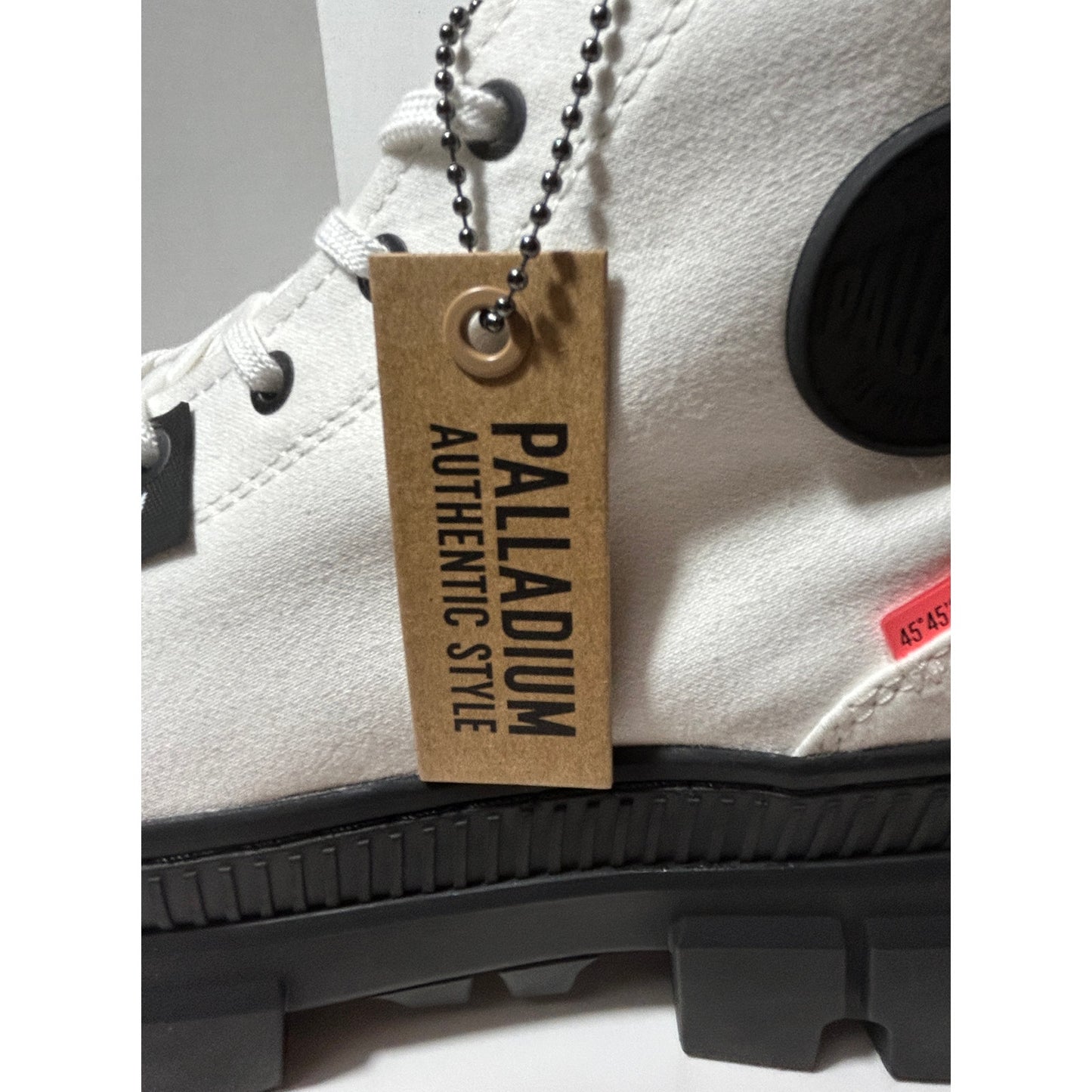 Palladium Pampa Shield Hi Boots White/Black Women’s 9.5 – New in Box