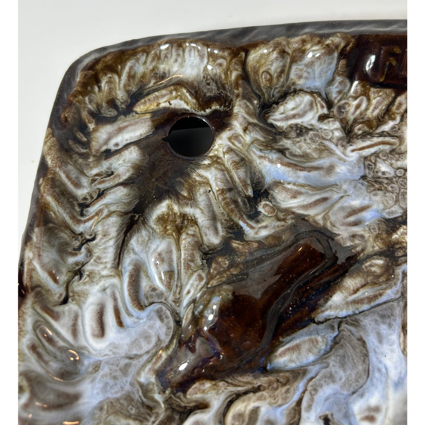 Vintage Florida Souvenir Pottery Ashtray with Alligator & Fish Design