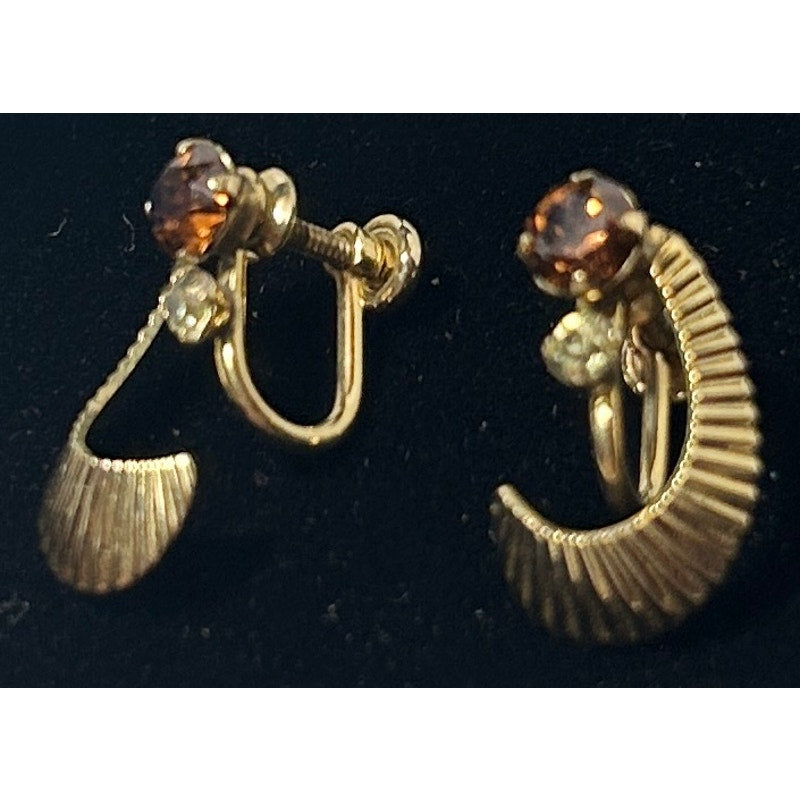 Vintage Van Dell Gold-Tone Screw Back Earrings with Amber Rhinestones