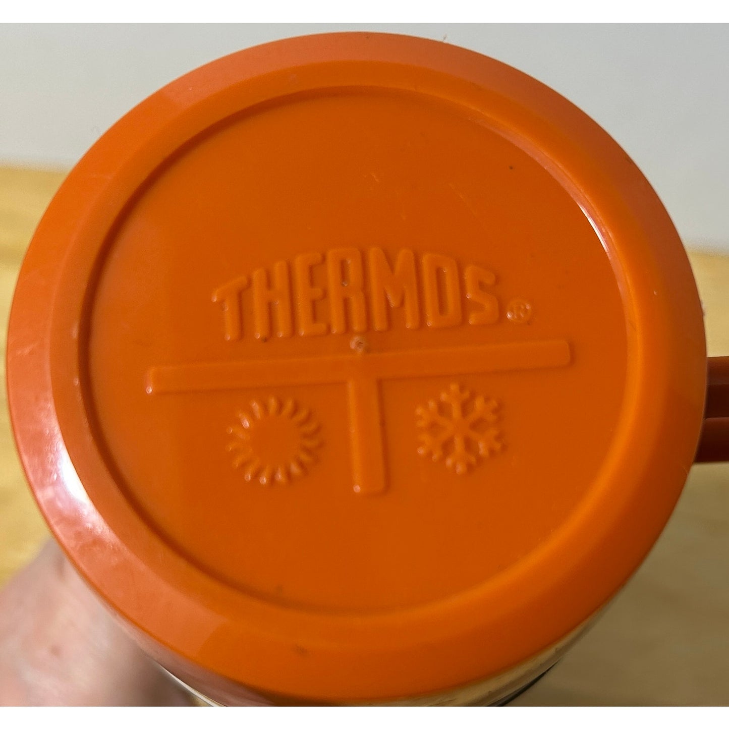 Vintage Thermos 2210/91 Sunset Couple Scene with Orange Cup Lid USA
