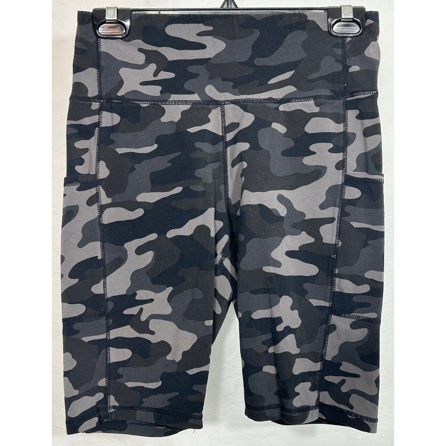 NY&Co Camo Biker Shorts Size L Gray Black Cotton Blend High Rise with Pockets