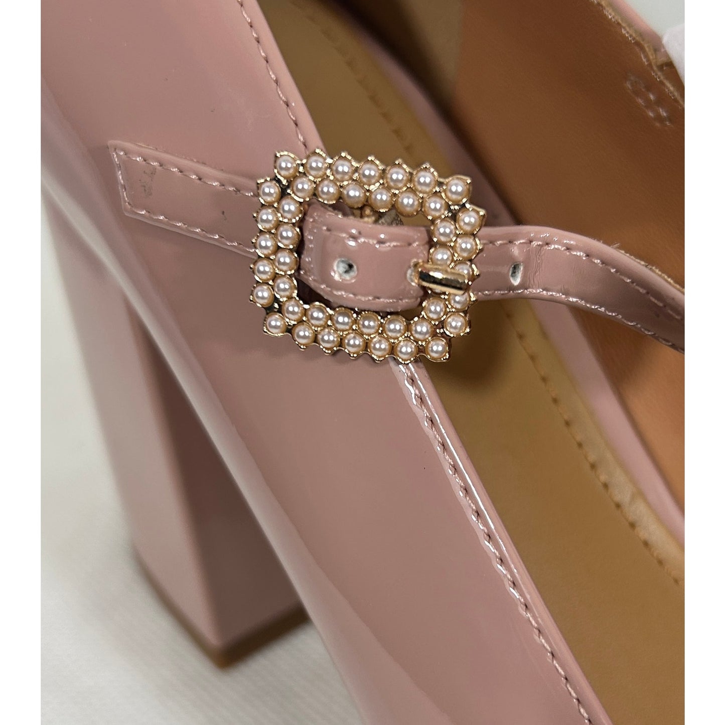Lisa Vicky Blush Pink Patent Mary‑Jane Platform Heels Size 9M NIB