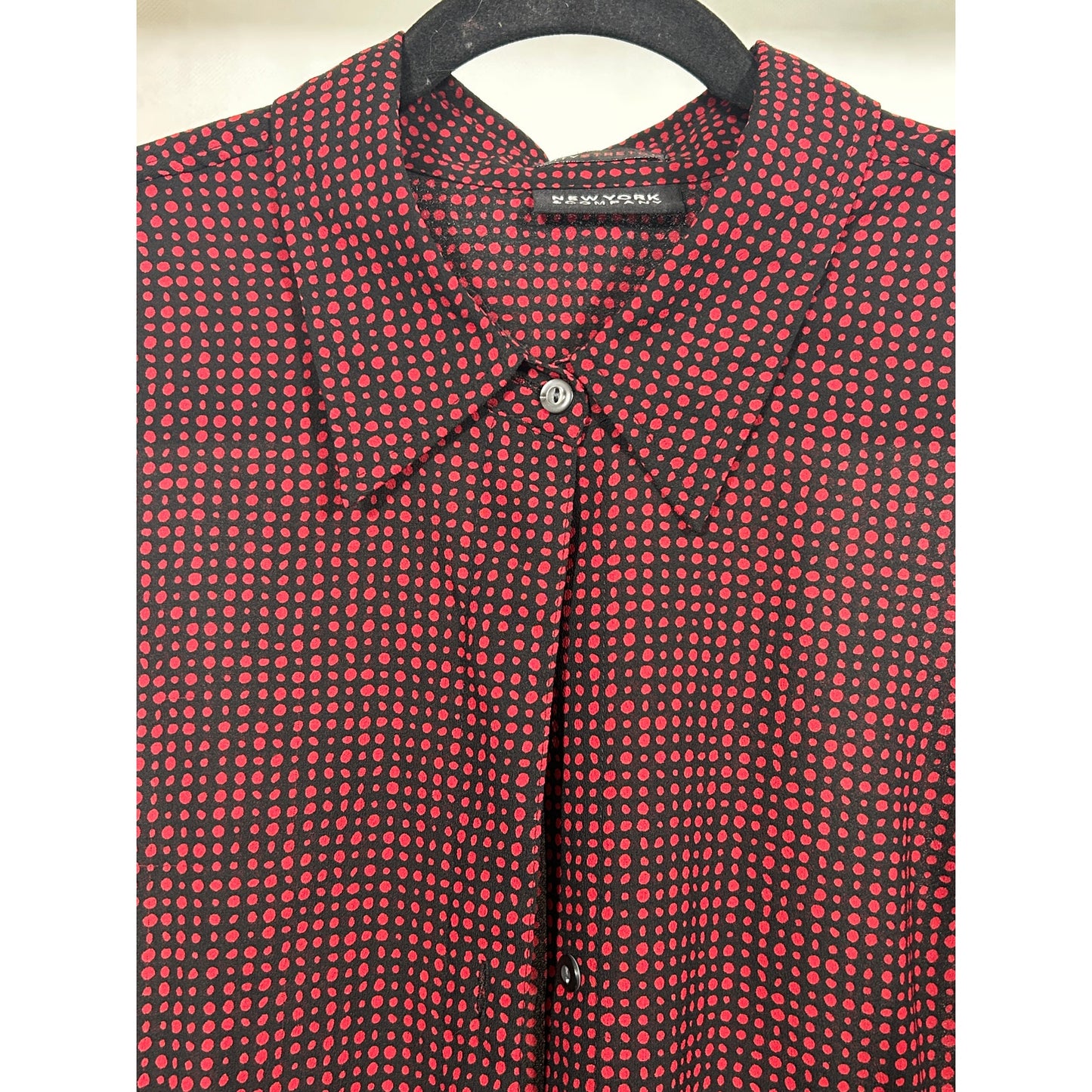 NY&C City Stretch Sleeveless Blouse XL Black Red Polka Dot Button Front