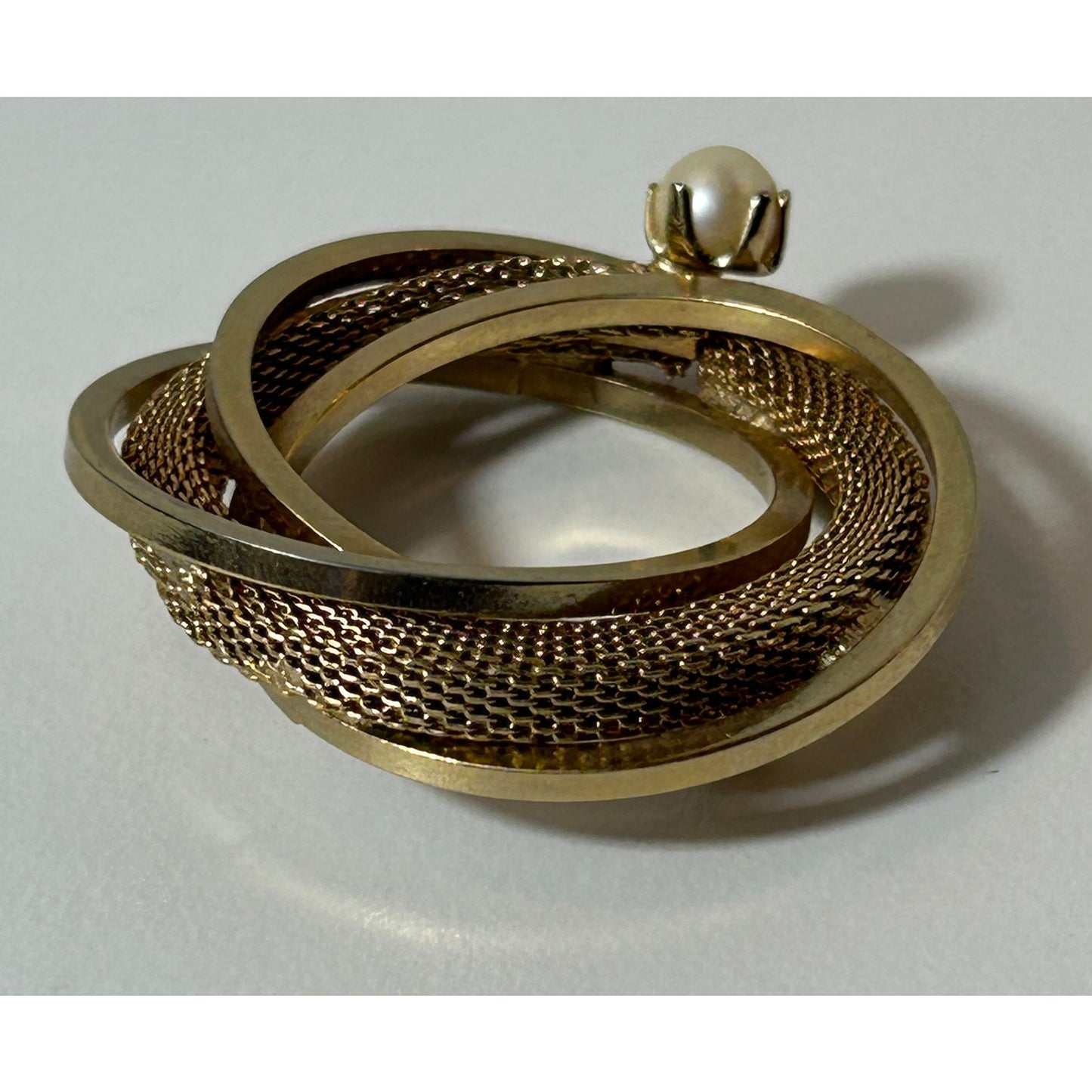 Vintage Gold Tone Mesh Swirl Brooch with Faux Pearl 1.75" Statement Pin