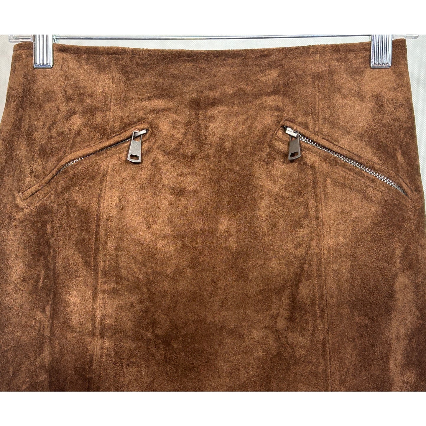 Tractr Brown Faux Suede Mini Skirt with Zippers Size 0/25 NWT