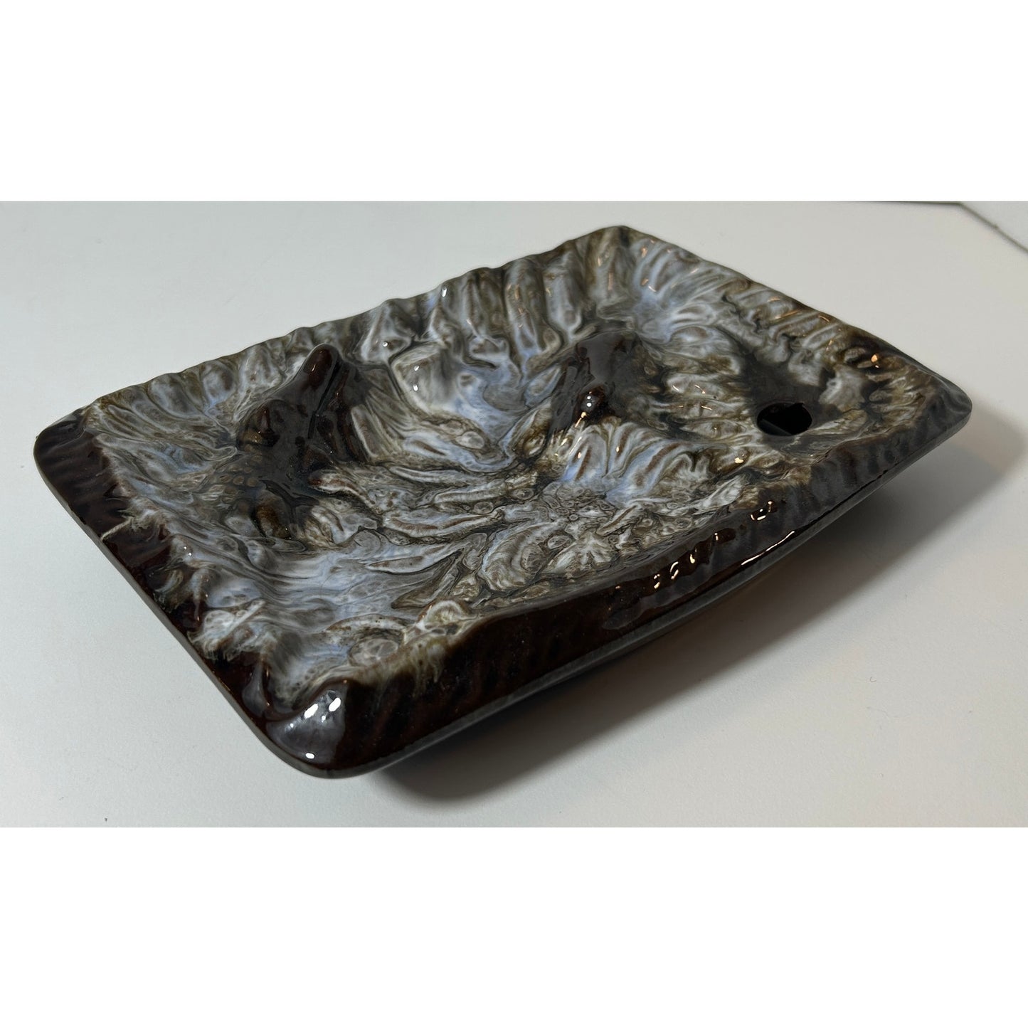 Vintage Florida Souvenir Pottery Ashtray with Alligator & Fish Design