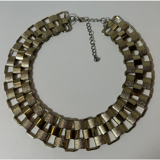 Gold‑Tone Textured Link Choker Necklace, 18", Vintage Statement Collar