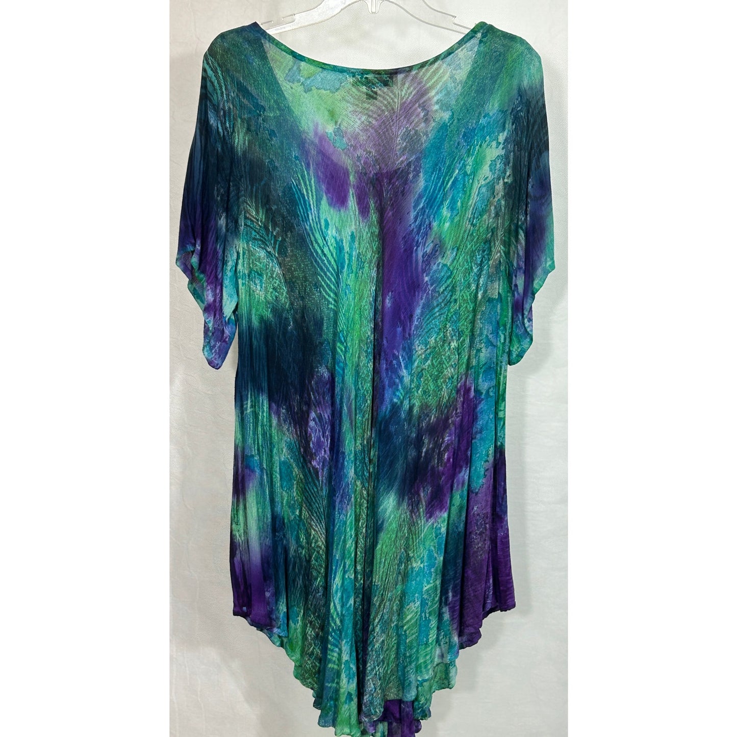 Greater Good Tie-Dye Asymmetrical Hem Top Free Size Plus Rayon Beaded Neck