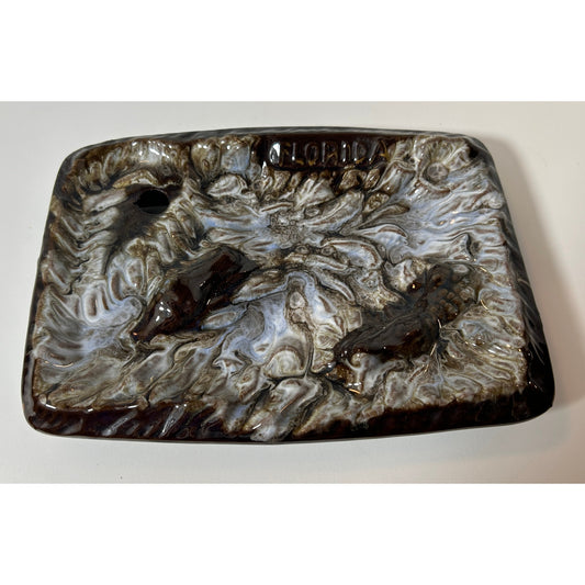 Vintage Florida Souvenir Pottery Ashtray with Alligator & Fish Design