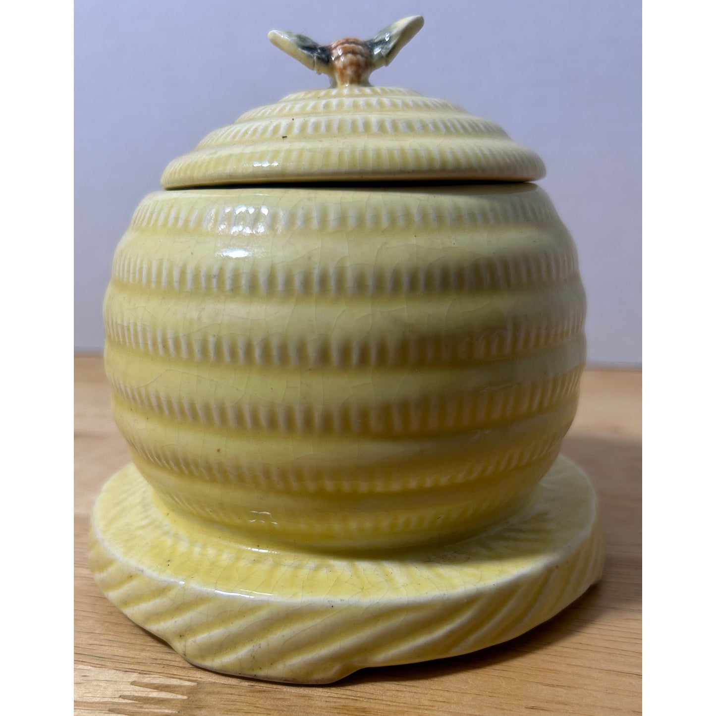 Vintage Japan Bee Skep Honey Pot with Lid & Spoon Slot – Ceramic 5” Tall