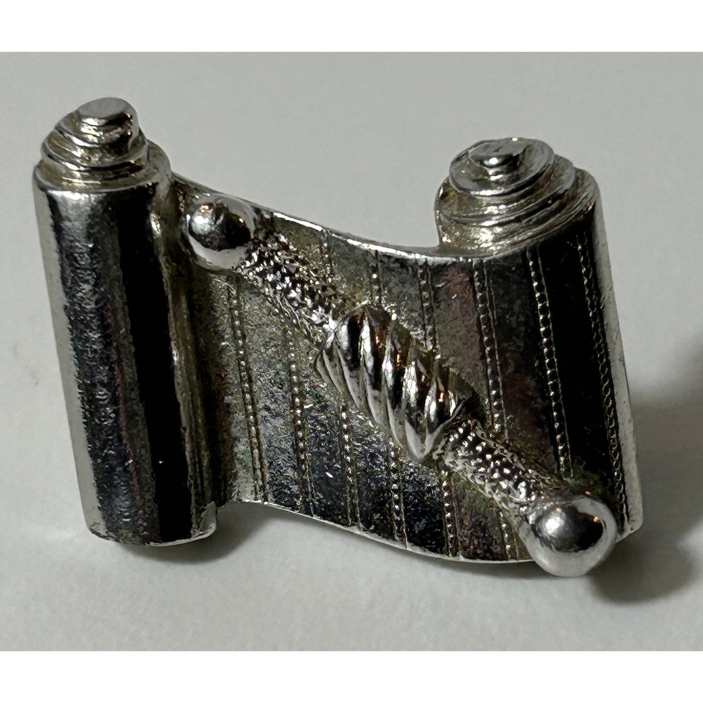 Vintage ORA Silver-Tone Torah Scroll Brooch Pin Jewish Judaica 1"