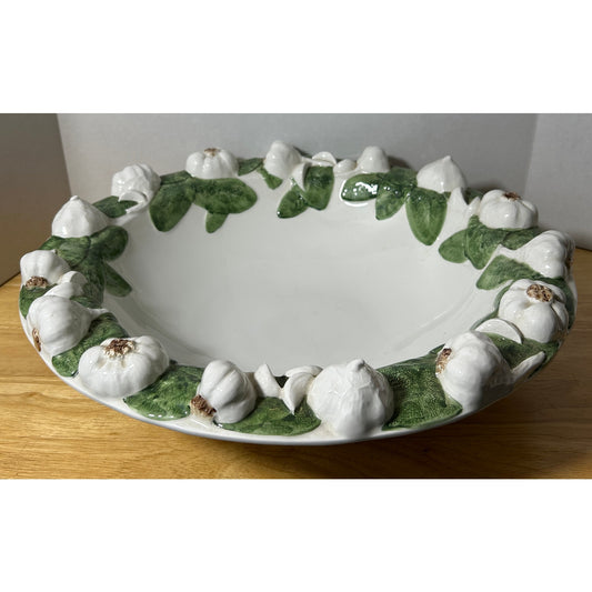 Bentson‑West Designs Italy Garlic Motif Serving Bowl 17″ Green White Ceramic