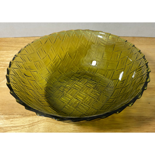 Vintage Green Glass Basketweave Textured Bowl, 9″ Diameter, 3″ Tall