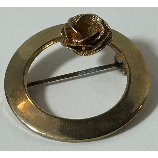 Vintage Gold Tone Rose‑Center Circle Brooch 2″