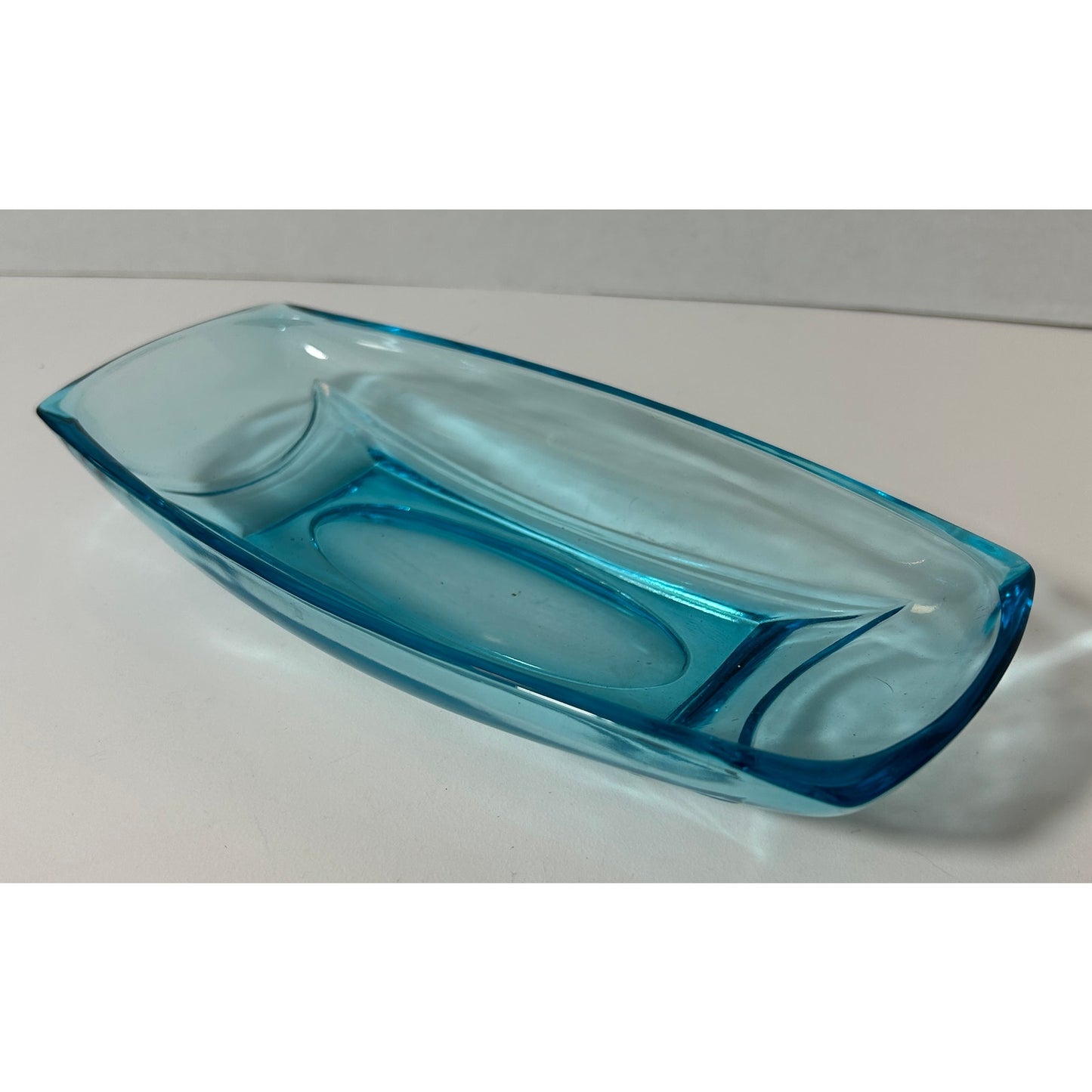 Mid-Century Aqua Blue Glass Dish Tray – 9″ L x 4.5″ W Retro Mod Accent