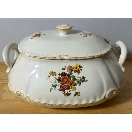 1980 Handcrafted Floral Ceramic Tureen by Eugene Evans – 2 Quart