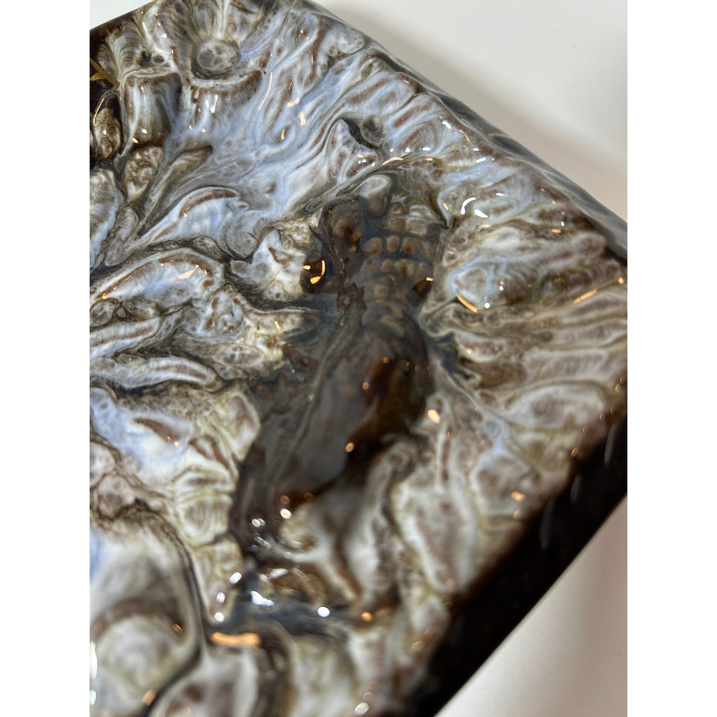 Vintage Florida Souvenir Pottery Ashtray with Alligator & Fish Design