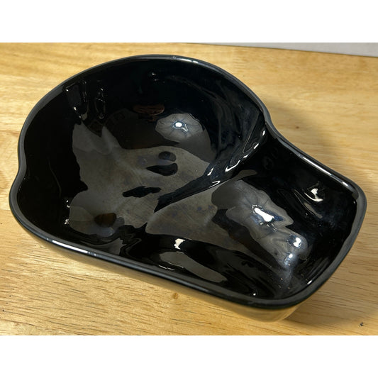 Modern Black Kidney-Shaped Ceramic Bowl with Gloss Finish, 7.5" Long