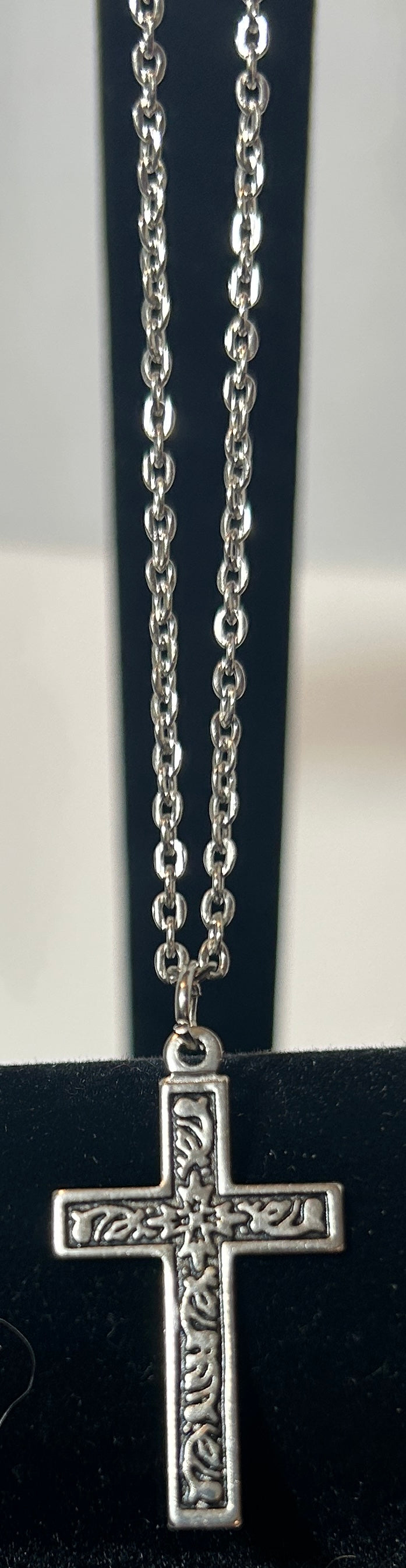 Vintage Silver Tone Cross Pendant Necklace with Ornate Starburst Design - Unisex Christian Religious Jewelry