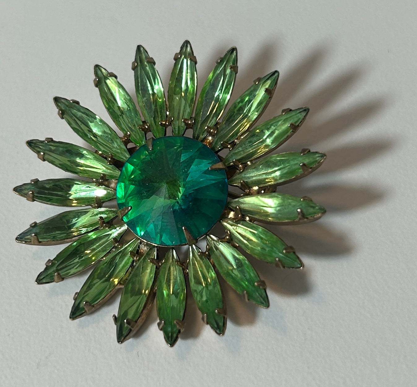 Vintage Green Rivoli & Marquise Rhinestone Sunburst Brooch