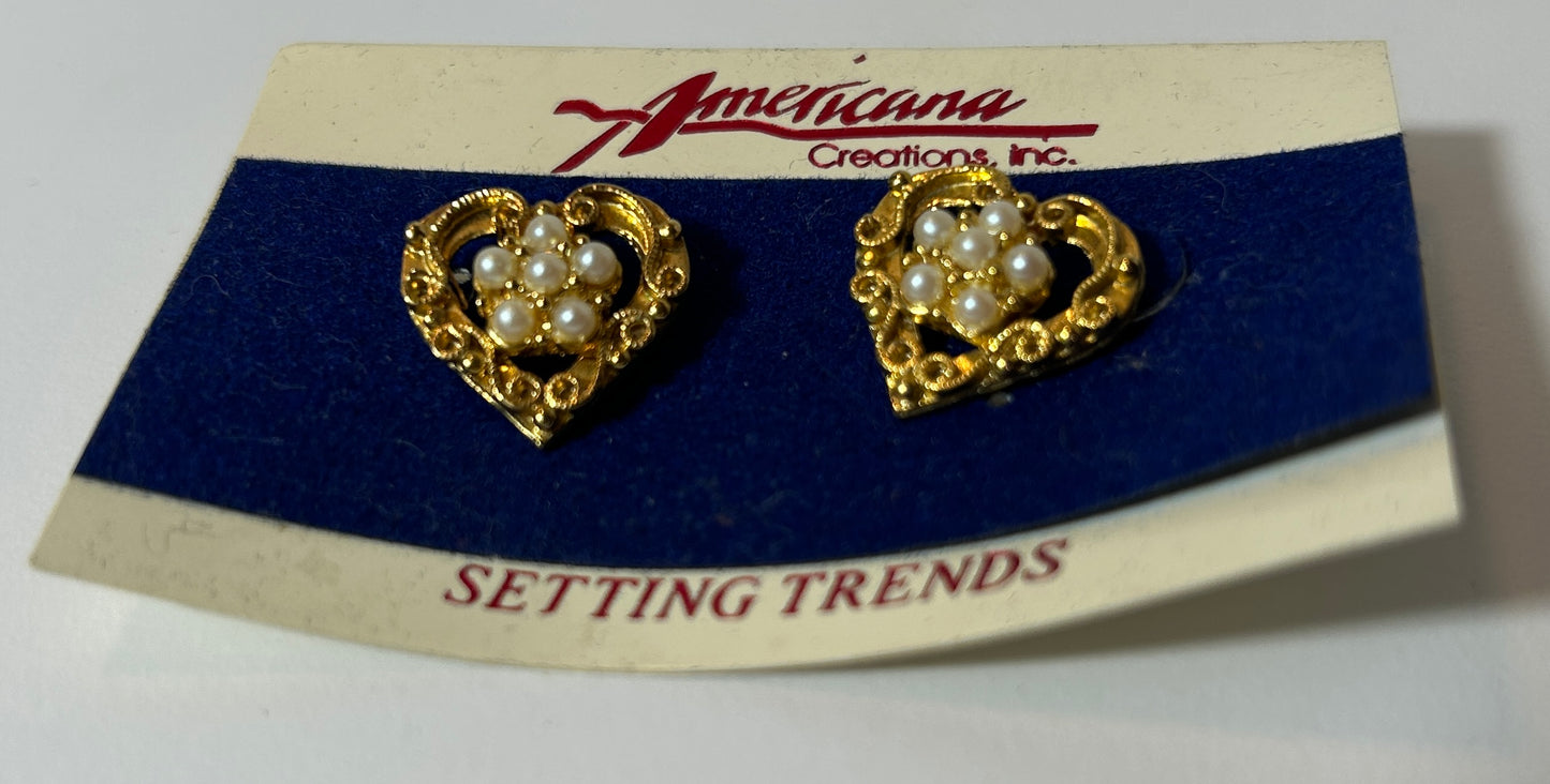 Vintage Americana Creations Heart Earrings with Faux Pearls – Gold-Tone Filigree on Original Card