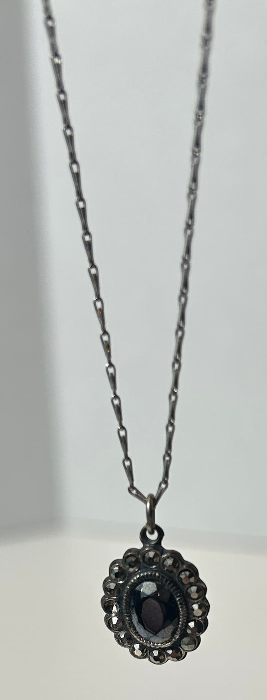 Vintage Sterling Silver Marcasite & Black Onyx Pendant Necklace – Ornate Oval Design on Delicate Chain