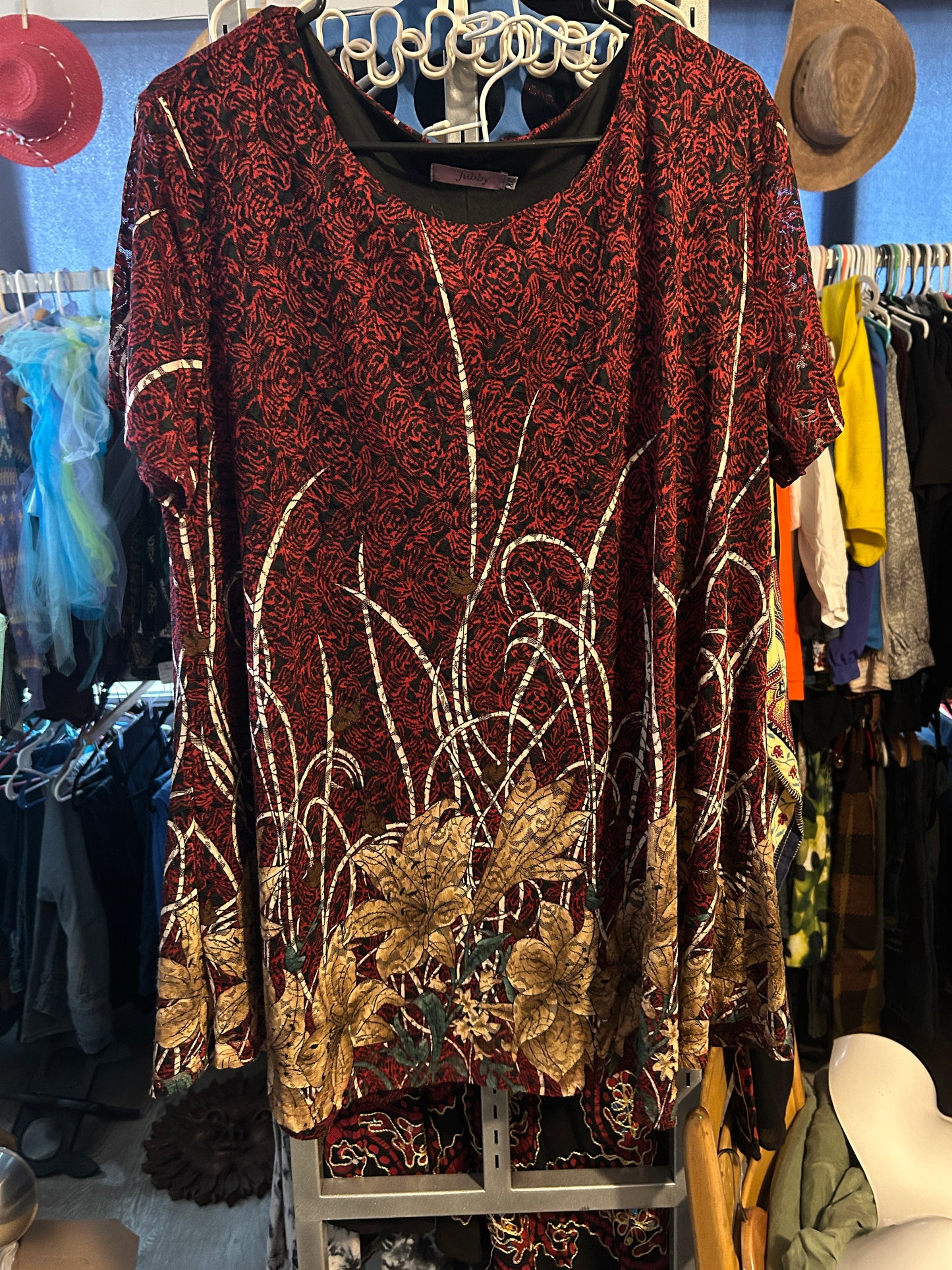 Vintage Red & Gold Floral Print Top