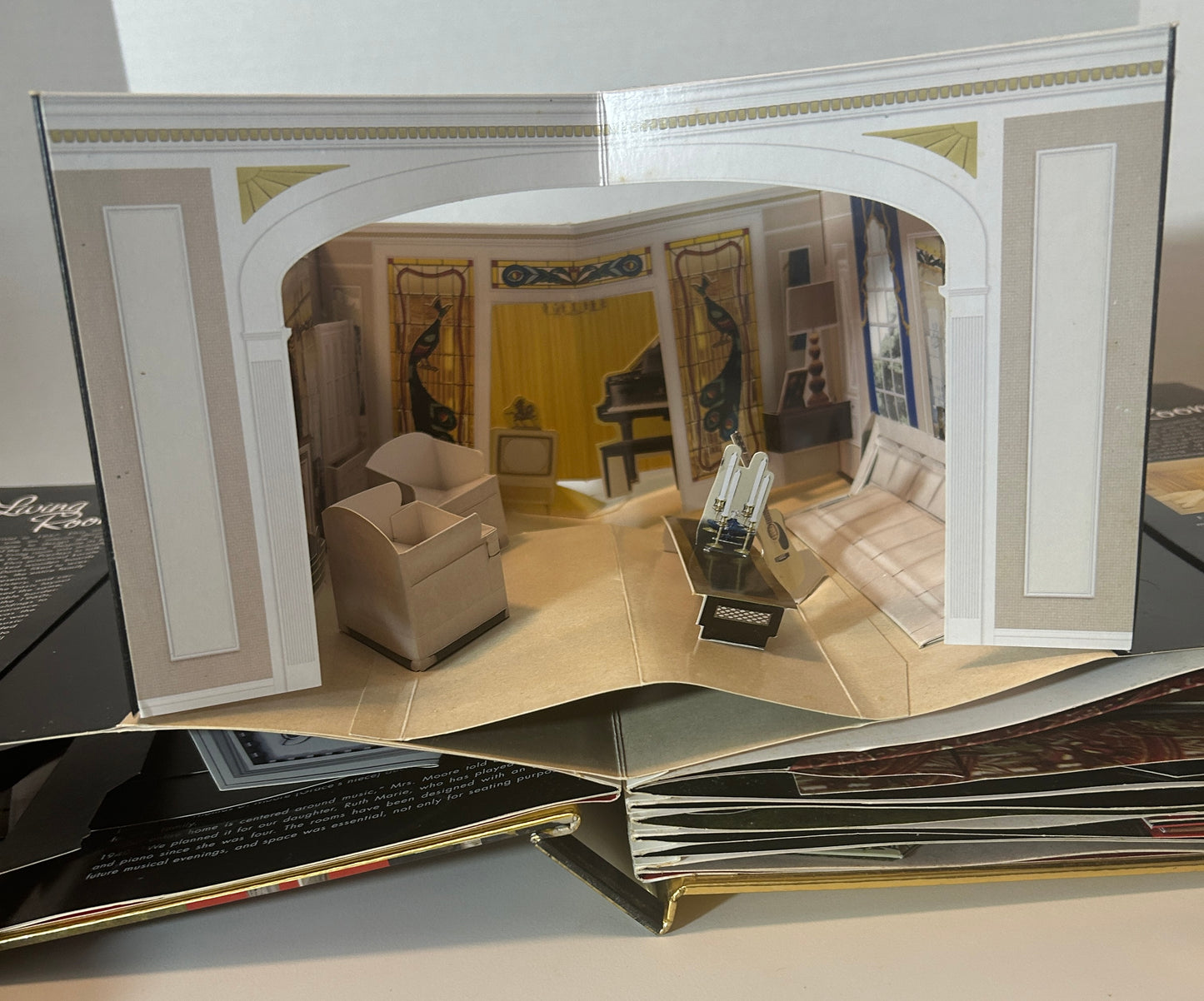 "Graceland: An Interactive Pop-Up Tour" Elvis Commemorative Pop-Up Book