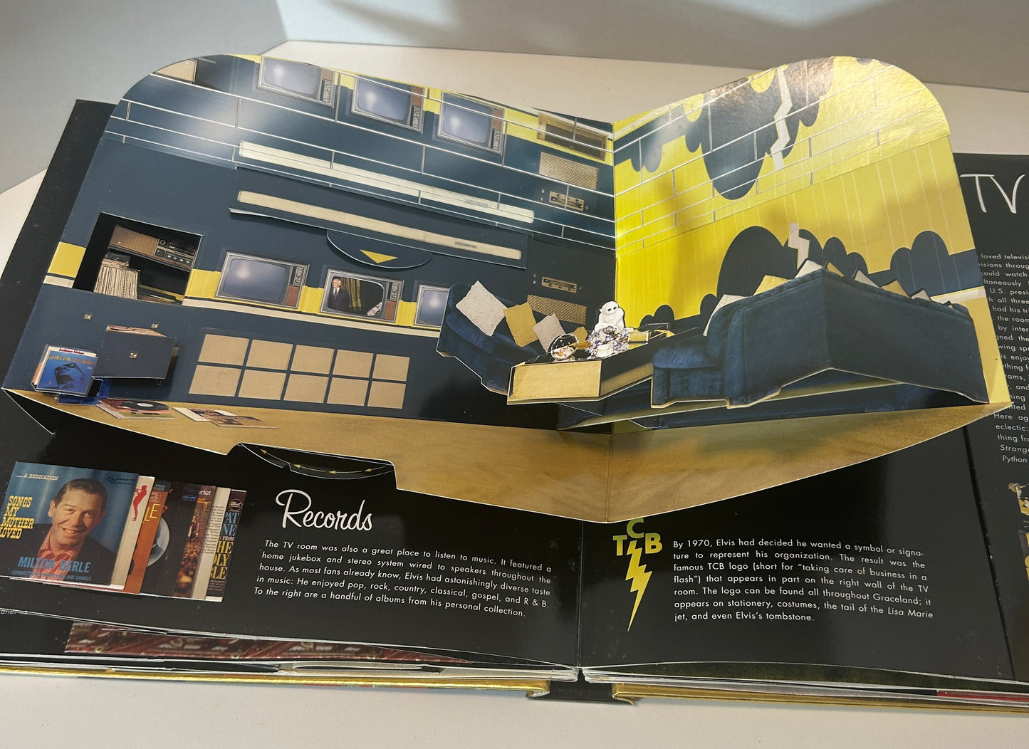 "Graceland: An Interactive Pop-Up Tour" Elvis Commemorative Pop-Up Book