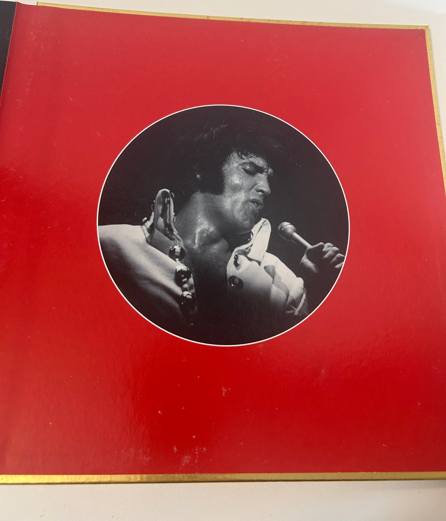 "Graceland: An Interactive Pop-Up Tour" Elvis Commemorative Pop-Up Book