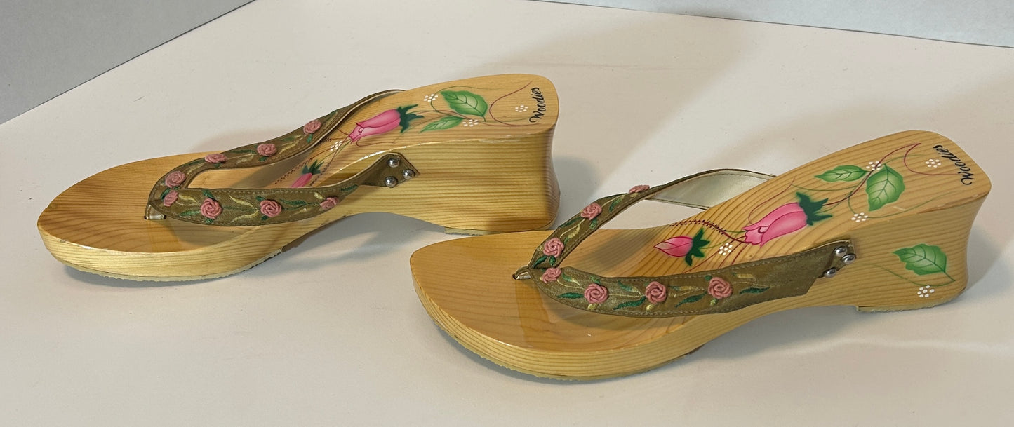 Vintage-Inspired Hand-Painted Wooden Wedge Sandals – Size 10