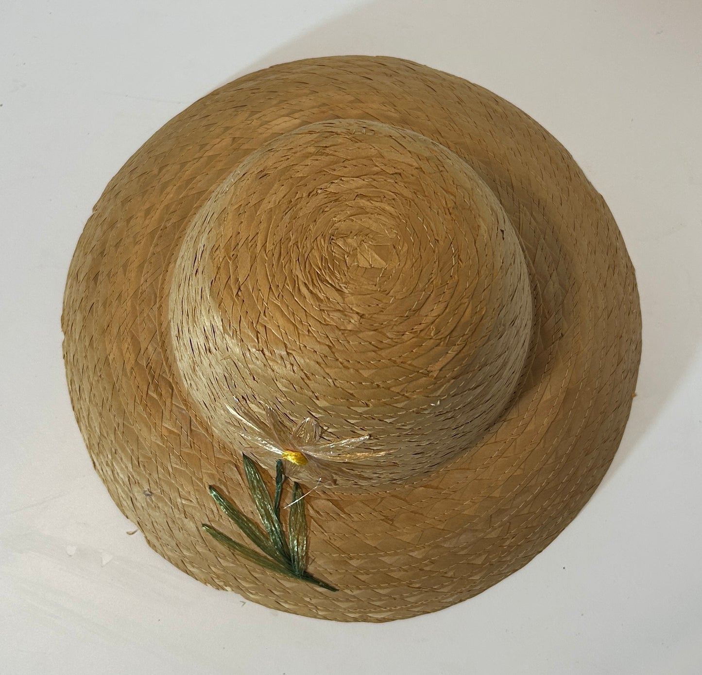 Vintage Handwoven Straw Hat with Clear Lucite Daisy Embellishment