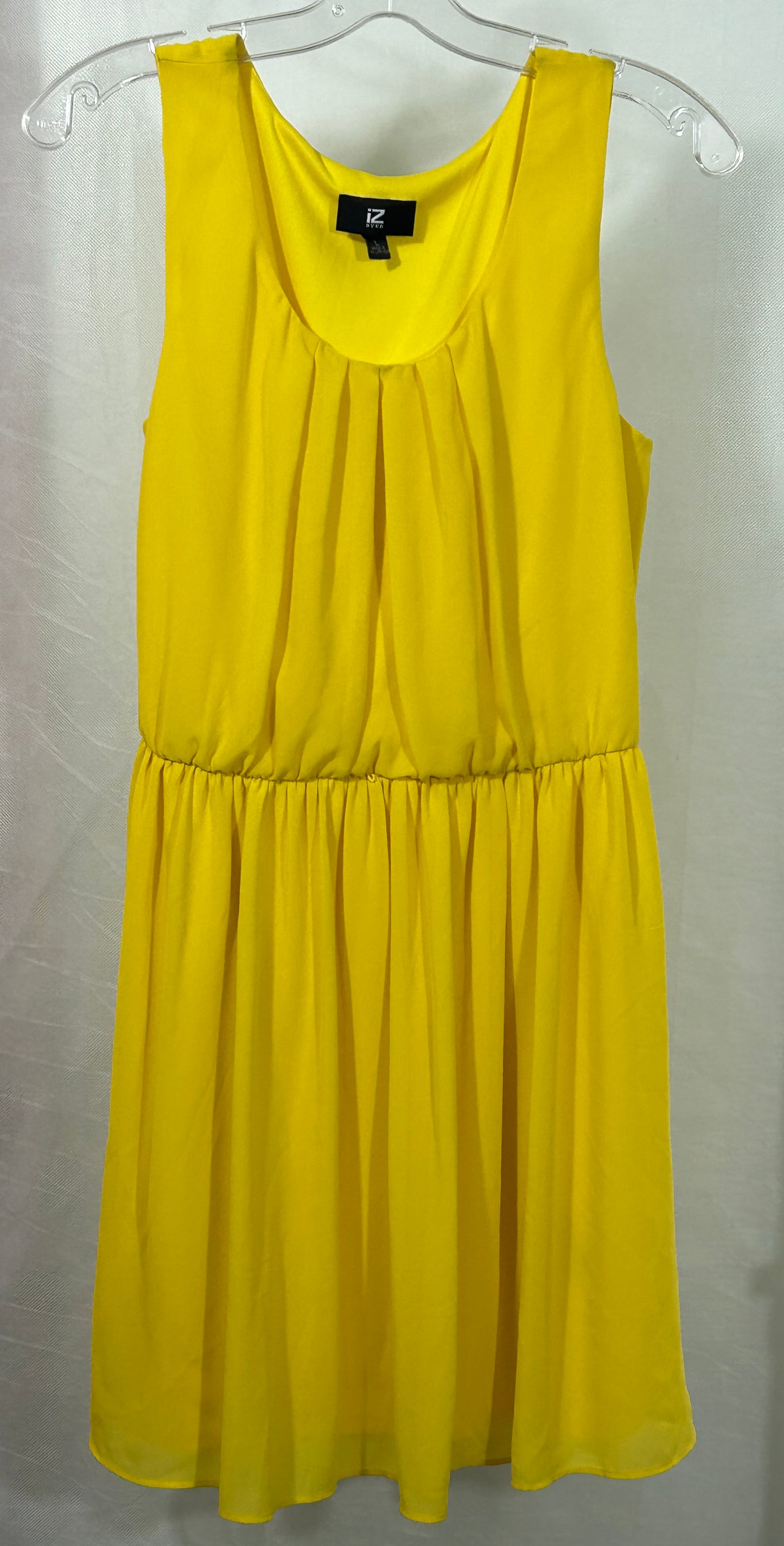 IZ Byer Yellow Sleeveless Pleated Dress with Belt – Size L