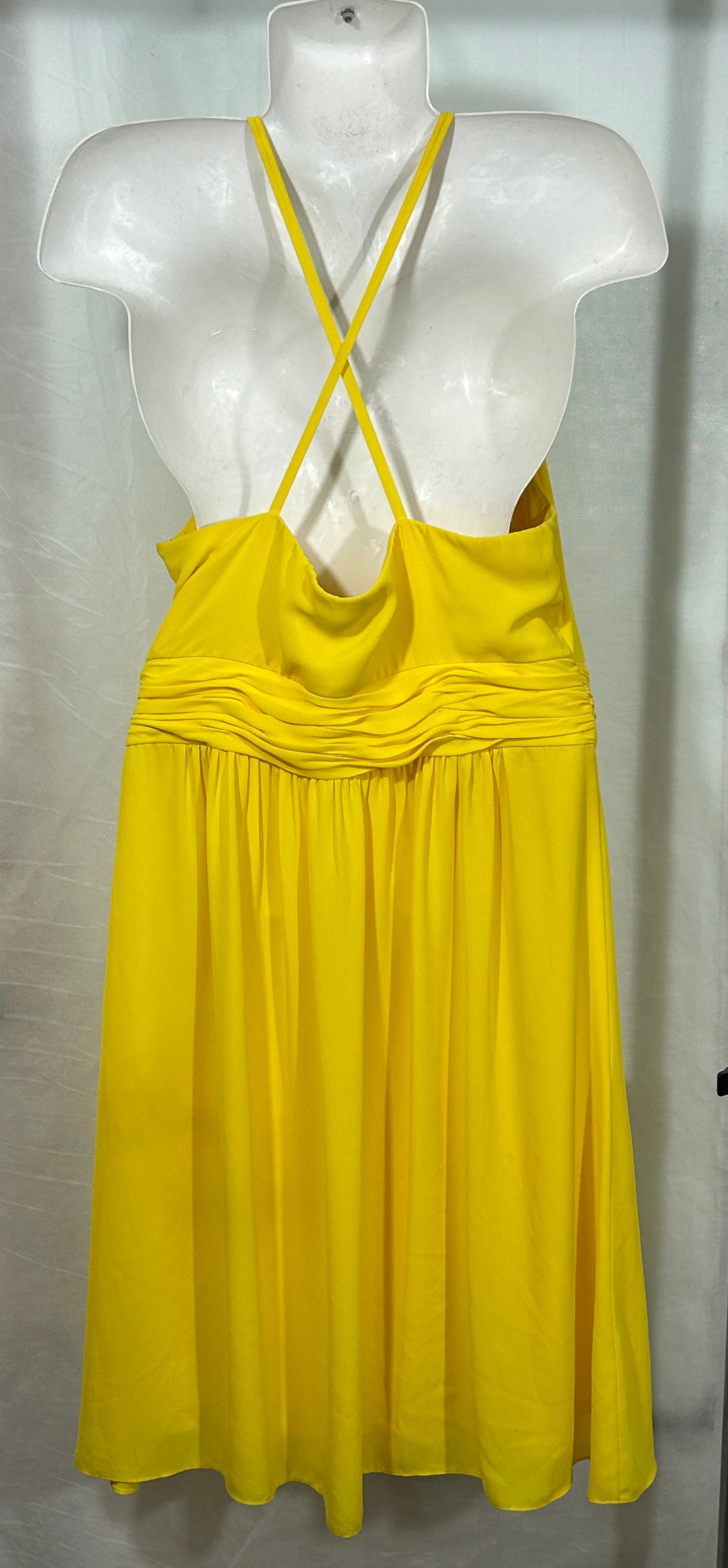 Nine West Yellow Halter Ruffle Dress - Size 14 - Elegant & Vibrant!